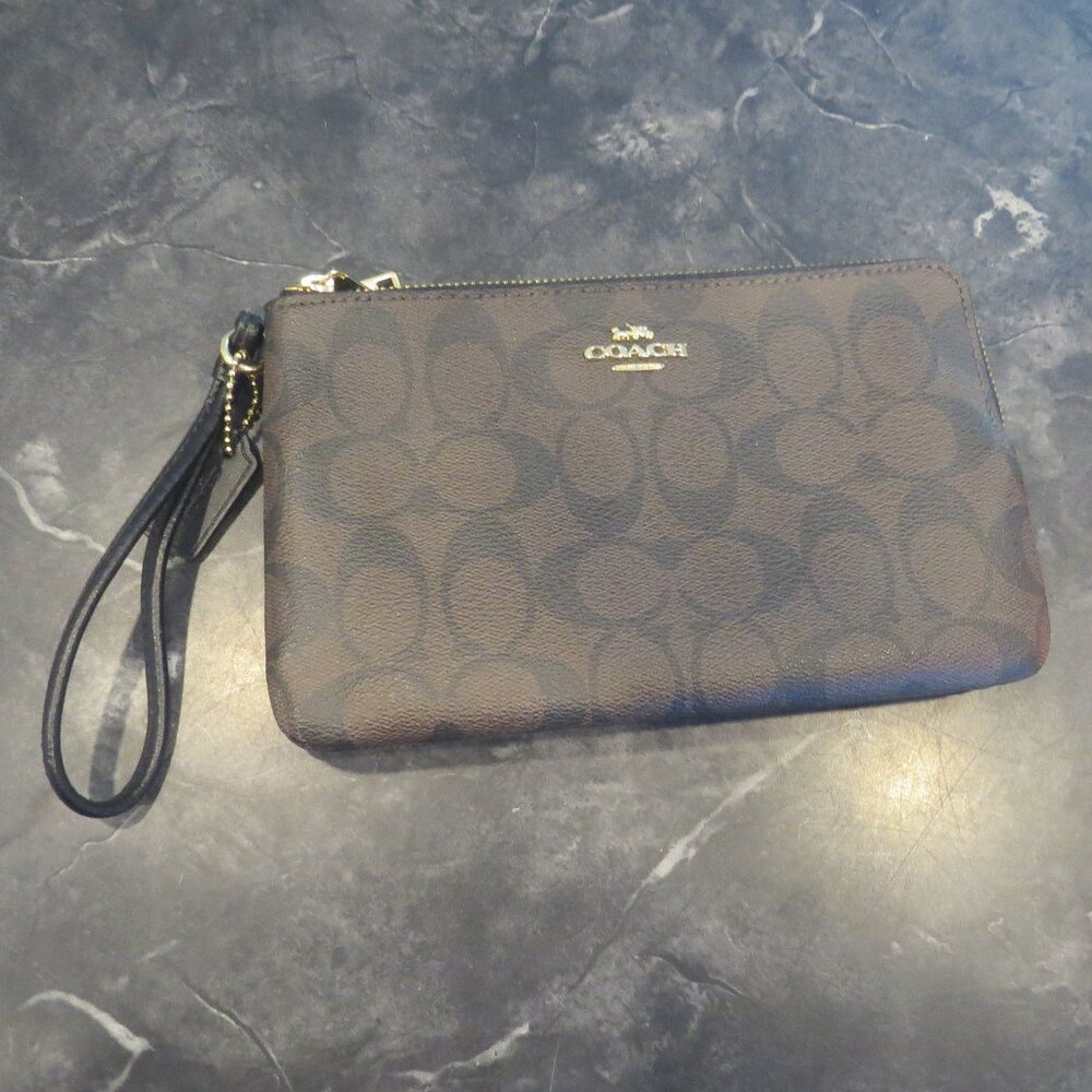 Coach Signature Brown Double Zip Wristlet Wallet Two Compartment NWT (B1)